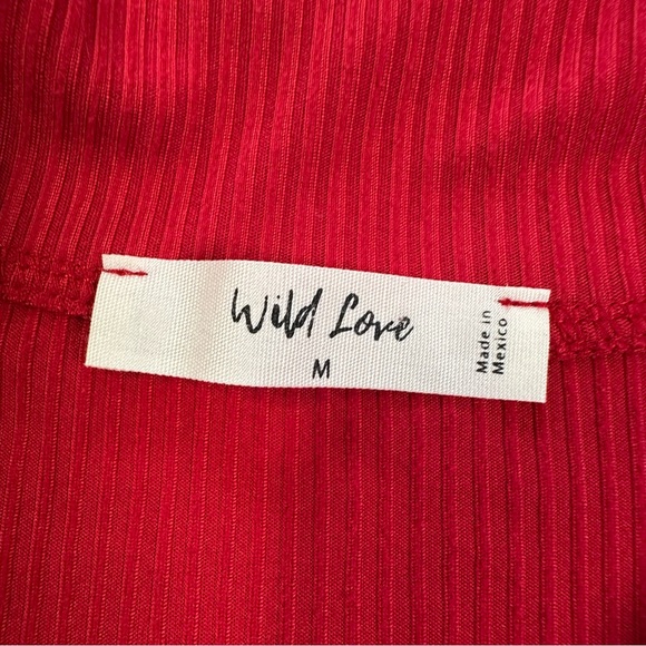 Set of 2 Wild Love and Caution of the Wind Stylish Red and Black Crop Tops - Picture 5 of 9